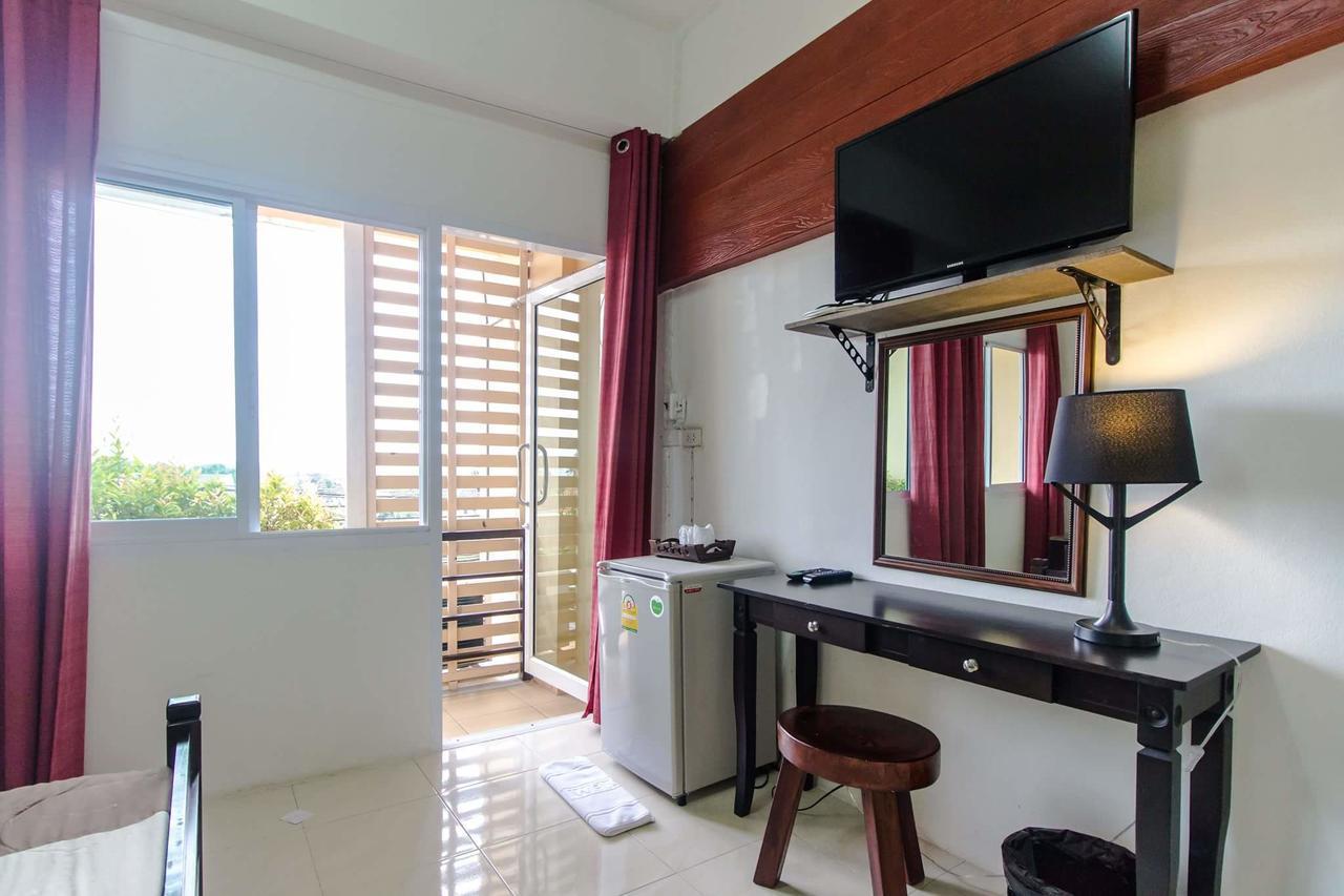 Savika Guesthouse Ranong Dış mekan fotoğraf