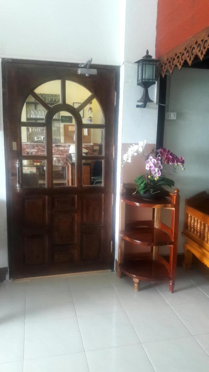 Savika Guesthouse Ranong Dış mekan fotoğraf