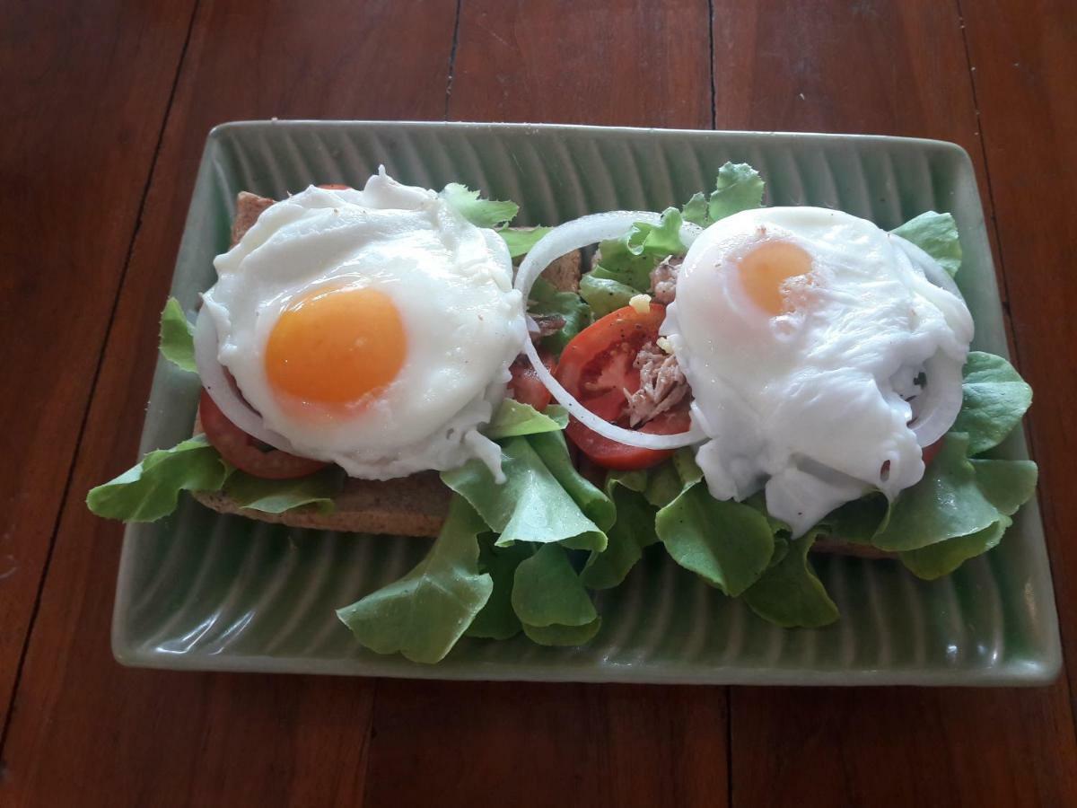 Savika Guesthouse Ranong Dış mekan fotoğraf