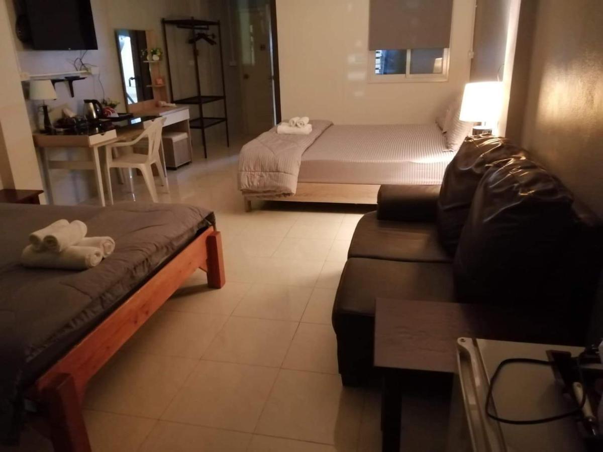 Savika Guesthouse Ranong Dış mekan fotoğraf