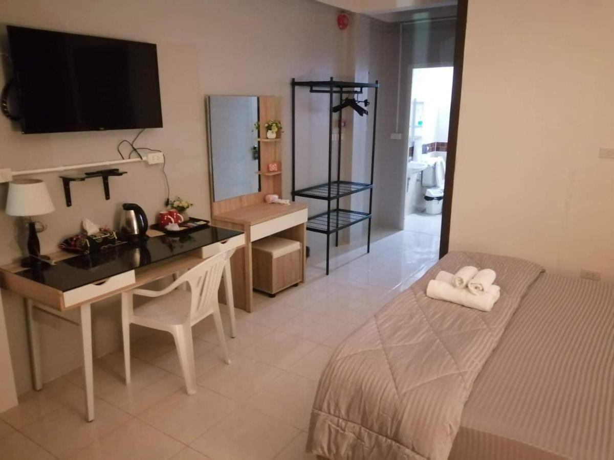 Savika Guesthouse Ranong Dış mekan fotoğraf